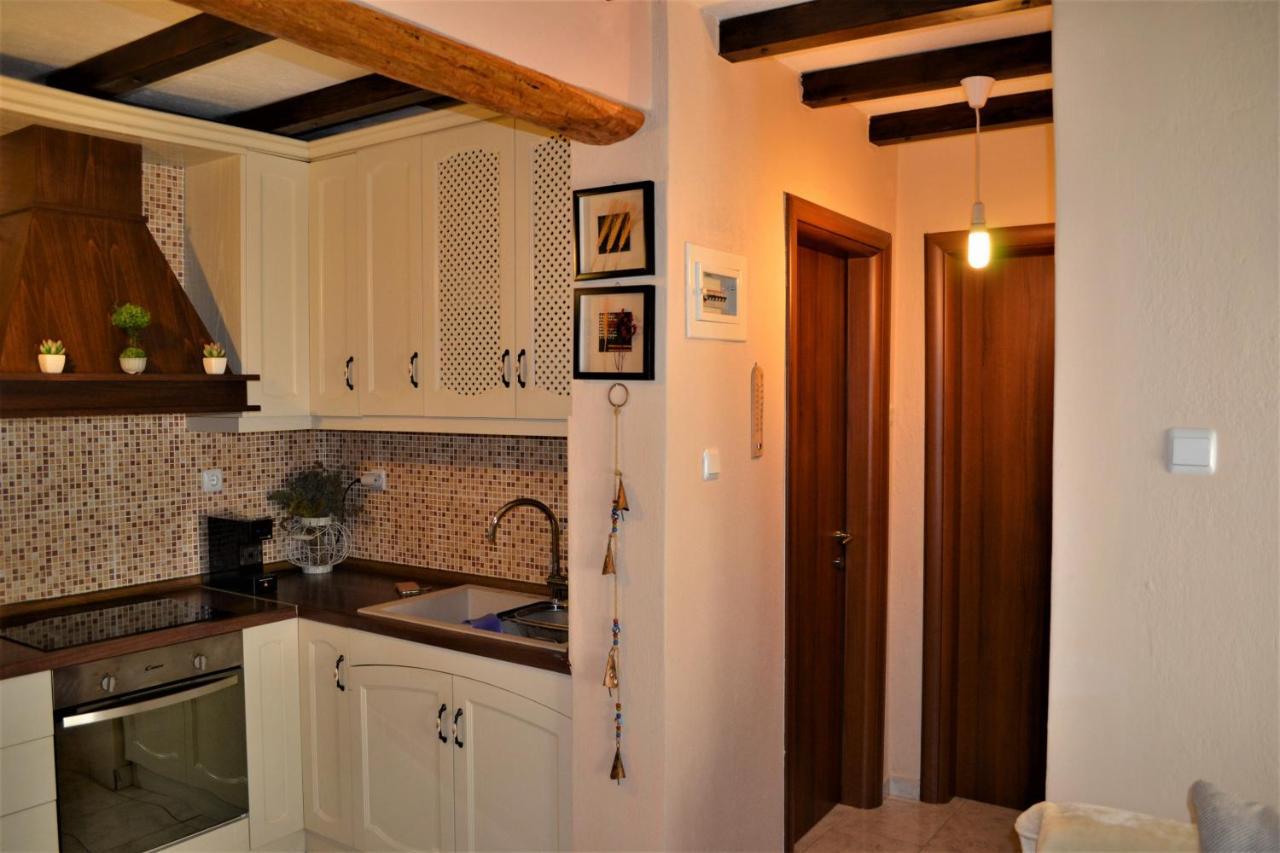 Appartamento Elati Mansion Esterno foto